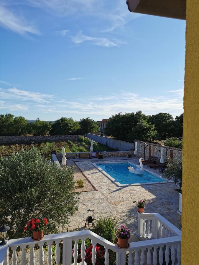 Holiday Home Iva With Pool Sukošan Dış mekan fotoğraf