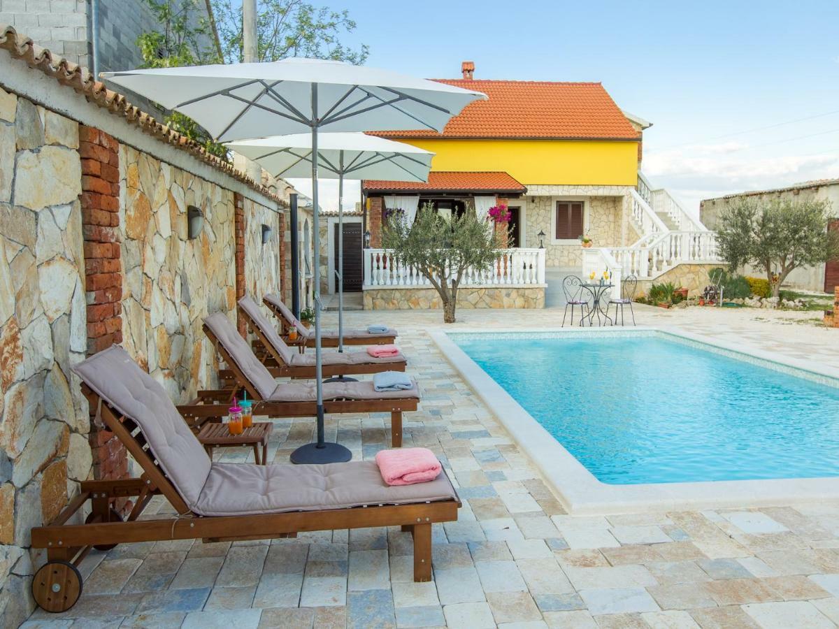 Holiday Home Iva With Pool Sukošan Dış mekan fotoğraf